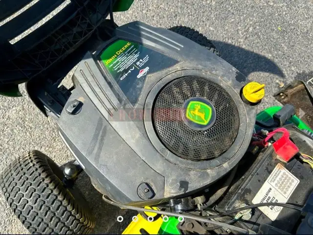 21 HP Single Cylinder Briggs & Stratton Engine