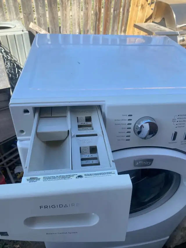 washer and dryer - Photo 8