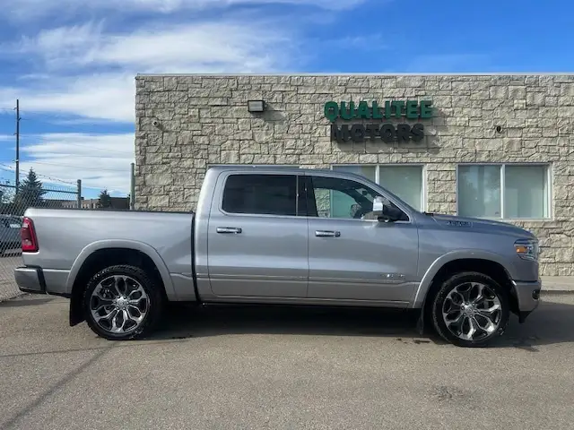 2019 Ram 1500 Limited 4x4 Crew Cab 5'7' Box - Photo 4