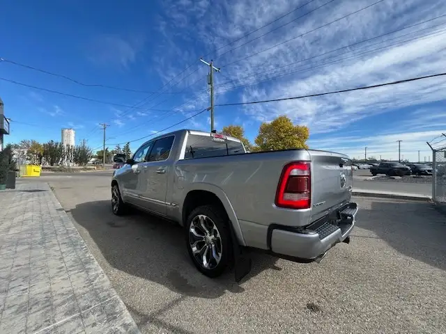 2019 Ram 1500 Limited 4x4 Crew Cab 5'7' Box - Photo 8
