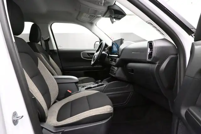 2025 Ford Bronco Sport BIG BEND AWD | HEATED SEATS | LOW MILEAGE - Photo 28