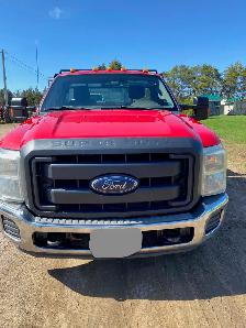 FOR SALE! FORD F-350 Dually Truck.