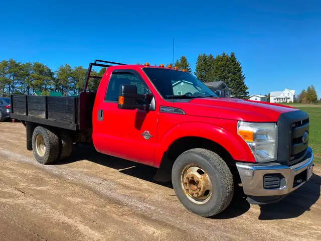 FOR SALE! FORD F-350 Dually Truck. - Photo 3