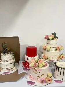 Oakville custom cakes, birthday wedding anniversary