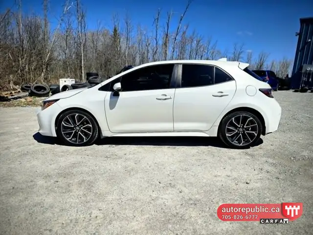 2019 Toyota Corolla Hatchback XSE Certified Loaded Only 57k kms - Photo 2