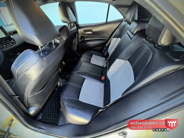 2019 Toyota Corolla Hatchback XSE Certified Loaded Only 57k kms - Photo 6