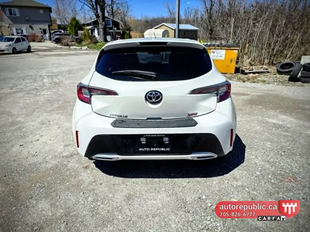 2019 Toyota Corolla Hatchback XSE Certified Loaded Only 57k kms - Photo 18