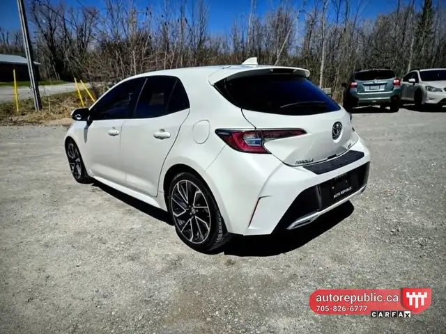 2019 Toyota Corolla Hatchback XSE Certified Loaded Only 57k kms - Photo 19