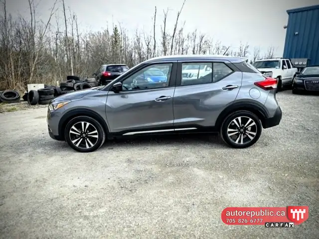 2019 Nissan Kicks SR Certified Loaded Like New No Accidents - Photo 2