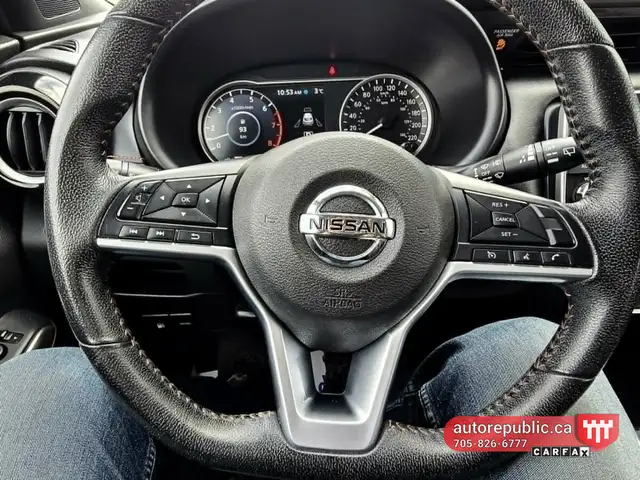 2019 Nissan Kicks SR Certified Loaded Like New No Accidents - Photo 11