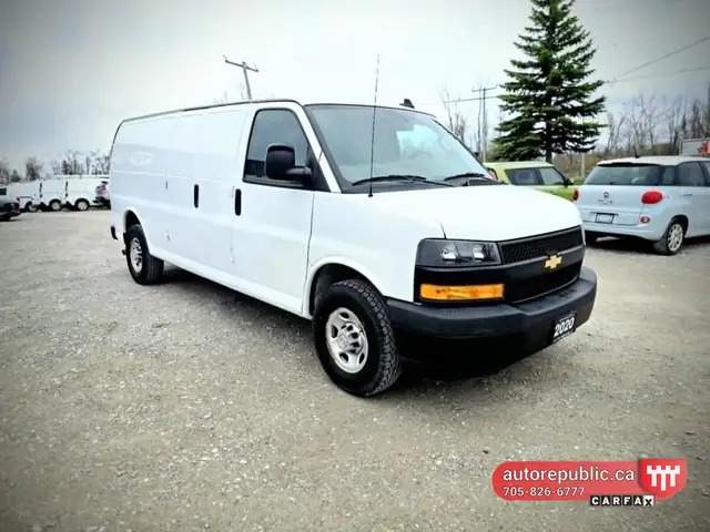 2020 Chevrolet Express 2500 LWB Ony 63k kms Certified 4.3L V6 - Photo 15