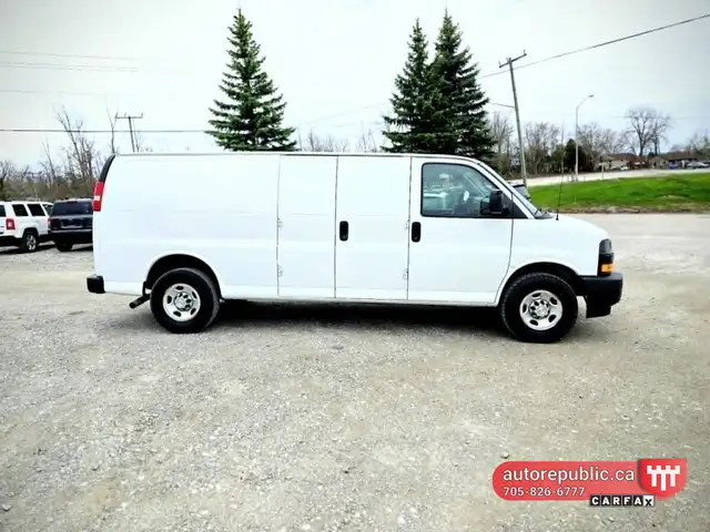2020 Chevrolet Express 2500 LWB Ony 63k kms Certified 4.3L V6 - Photo 16