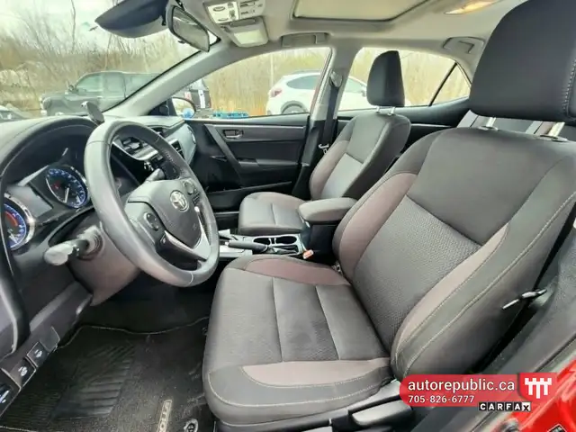 2017 Toyota Corolla LE Certified Only 90k kms Well Maintained - Photo 11
