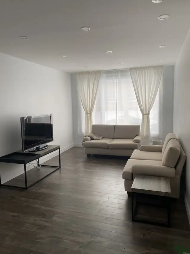 Appartement (31/2) 3 pièces entièrement rénové - Photo 3