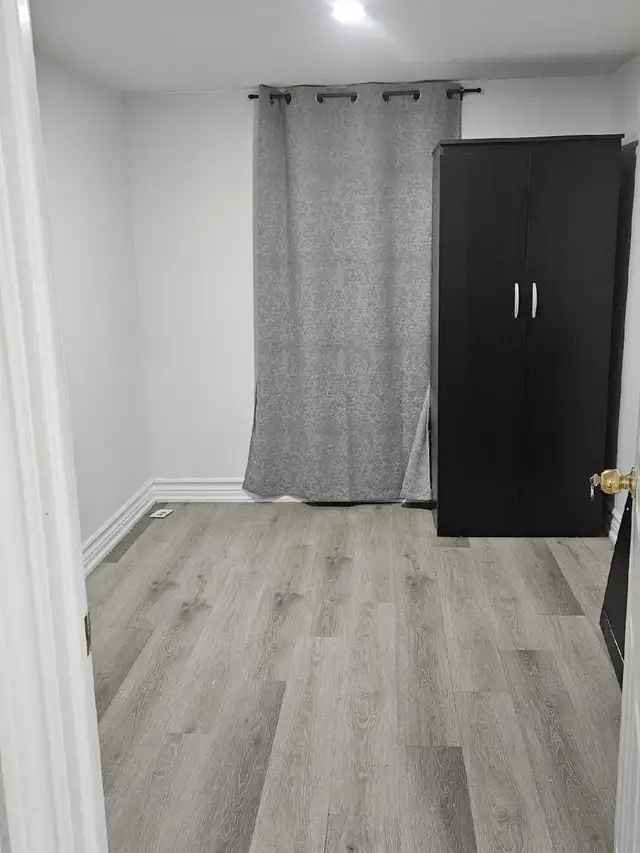 Basement for Rent - Photo 9