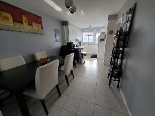 Grand 4 ½.  Ahuntsic
