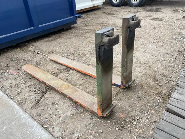 Forklift Forks - Photo 2