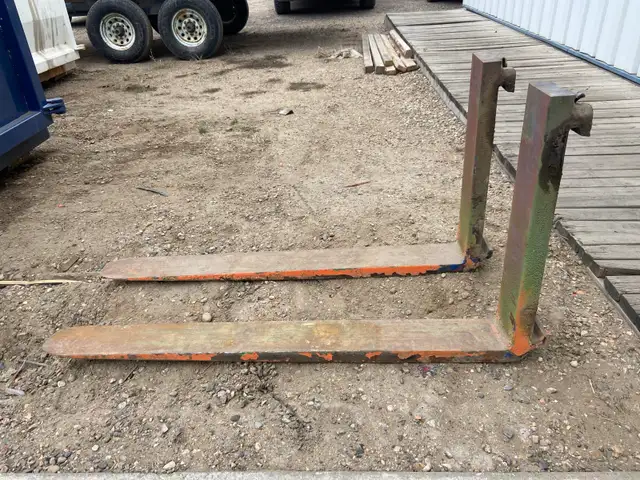 Forklift Forks - Photo 3