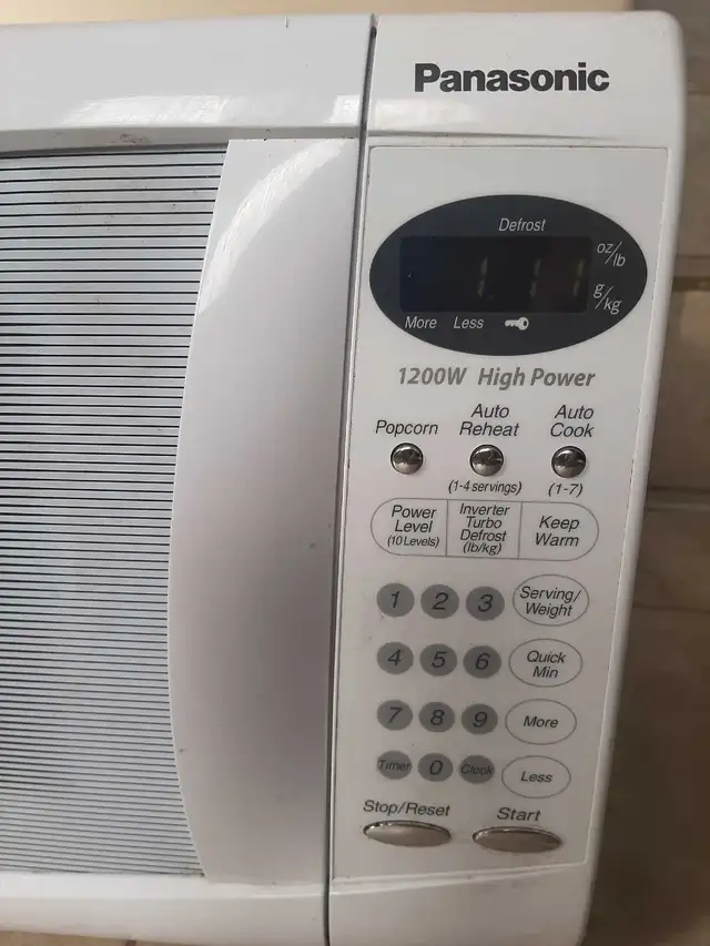Panasonic microwave for sale - Photo 2