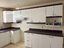 Armoires de cuisine a vendre, Granby