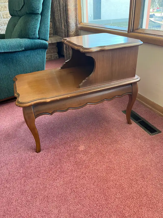 End Table 1950/60’s style - Photo 3