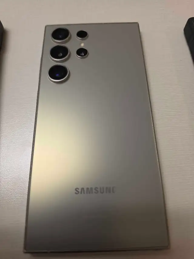 Samsung Galaxy S24 Ultra 256GB Sliver.. PLZ READ.. - Photo 3