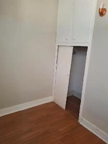 Two bedrooms main floor apartment for rent - Photo 5