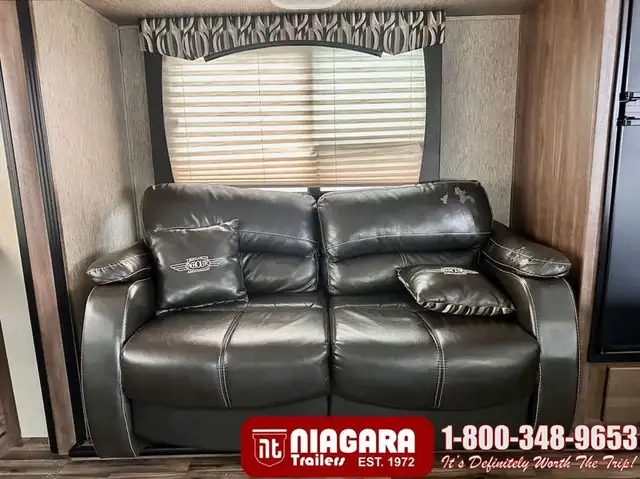 2015 DUTCHMEN AEROLITE 302RESL Travel Trailer - Photo 8