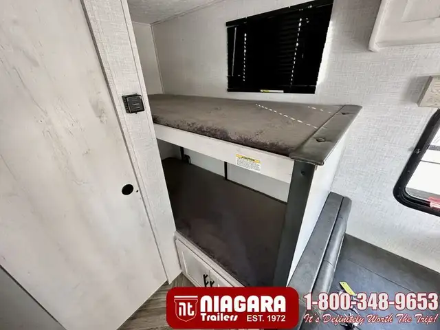2022 COLEMAN ROBICON 1628BH Travel Trailer - Photo 10