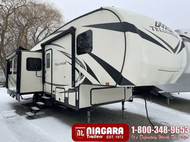 2018 STARCRAFT TELLURIDE 292RLS Fifth Wheel