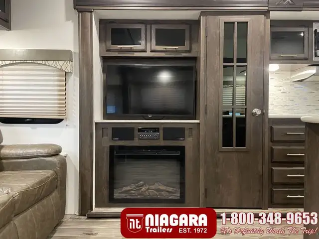 2018 STARCRAFT TELLURIDE 292RLS Fifth Wheel - Photo 9