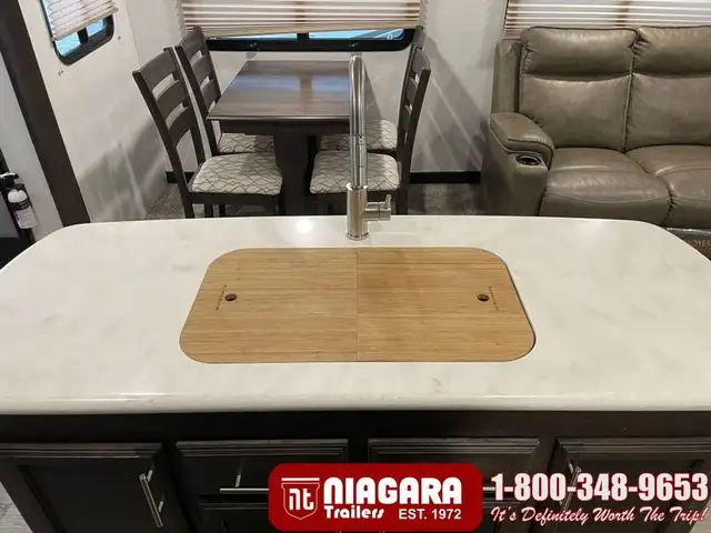 2018 STARCRAFT TELLURIDE 292RLS Fifth Wheel - Photo 12
