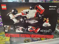 Lego 10330 McLaren MP4/4 & Ayrton Senna - Photo 2