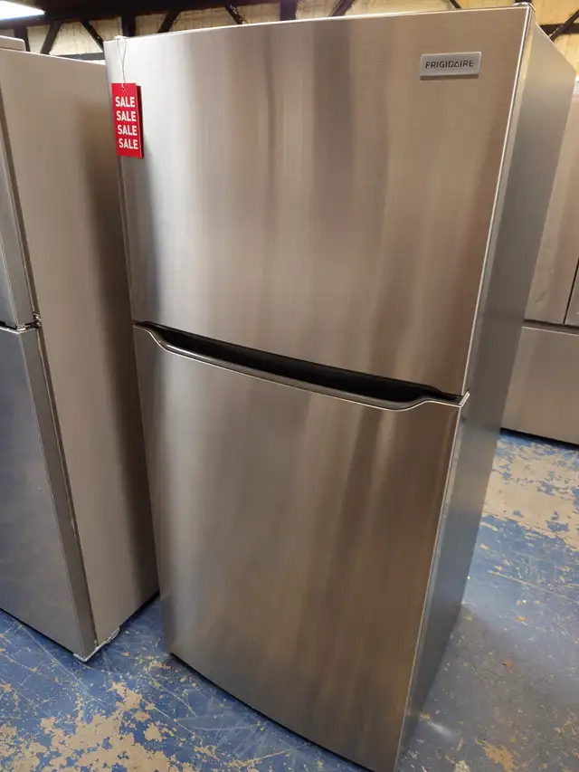 Frigidaire '30' Stainless Steel Top Freezer Bottom Fridge on Sal - Photo 2