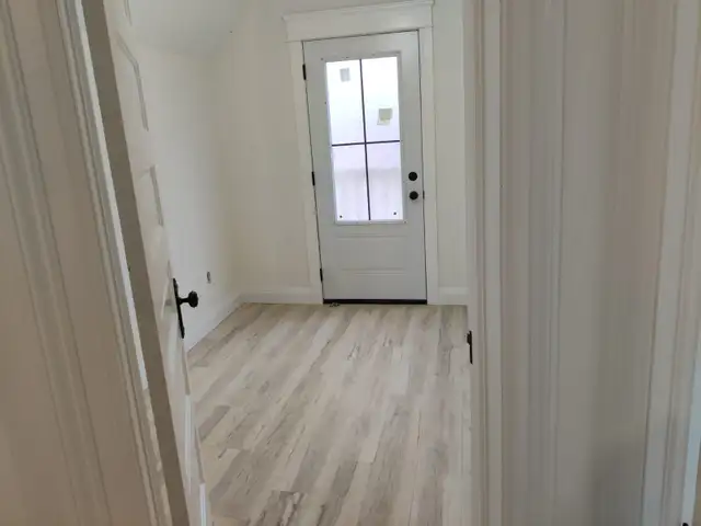 3 BEDROOM 1 BATH UNIT FOR RENT — UPPER UNIT - Photo 3