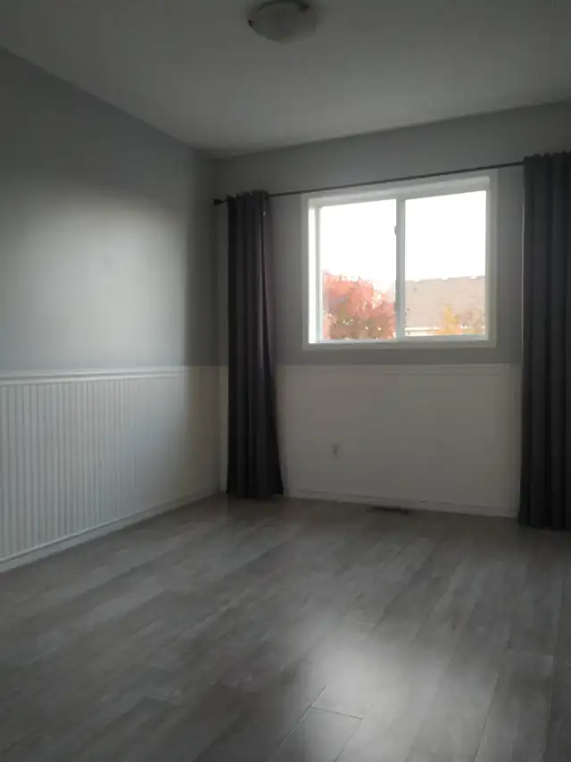 3 Bedroom Detached House for Lease (Entire House) in Oshawa - Photo 7