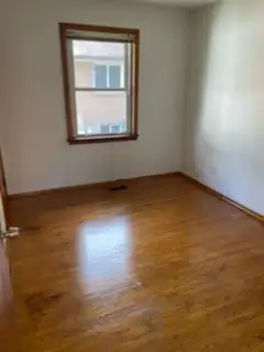 Student Rental in Peterborough - Photo 2