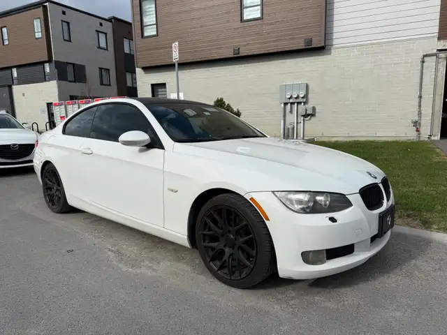 BMW 328.XI Coupe 2007 - Photo 4