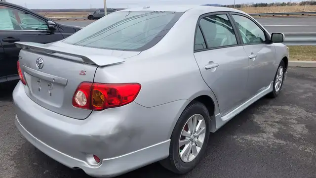 2010 Toyota Corolla SPORT - Photo 7