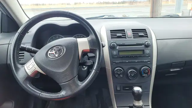 2010 Toyota Corolla SPORT - Photo 10