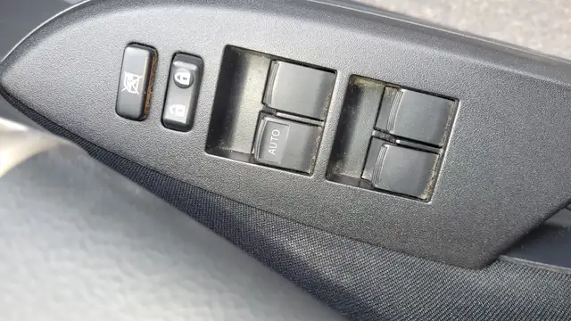 2010 Toyota Corolla SPORT - Photo 12
