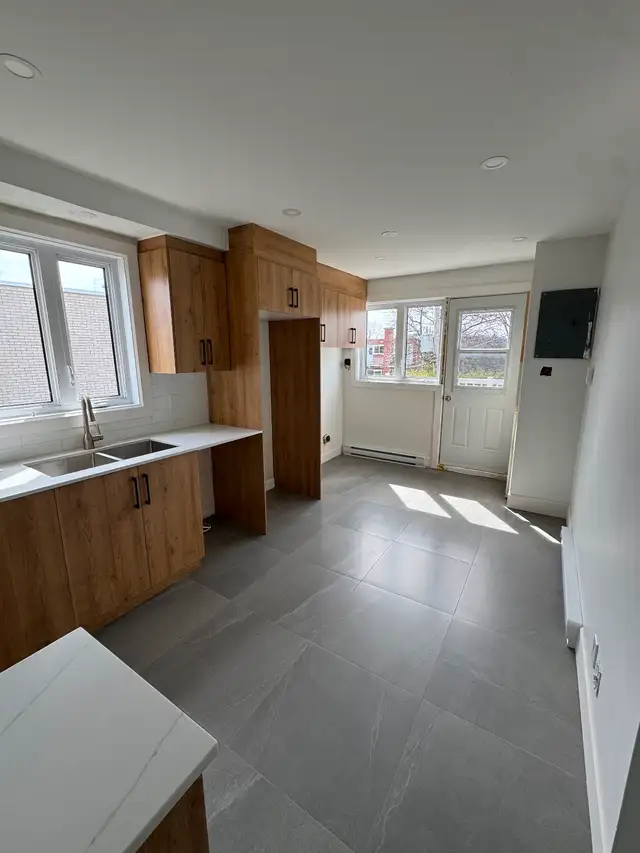3 Beds 1 Bath - Apartment - Photo 11
