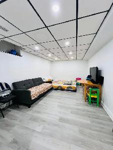 Newly Renovated 2 Bedroom Basement Apartment for Rent - Photo 7