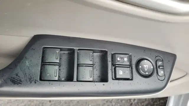 2014 Honda Civic Sedan LX - Photo 4