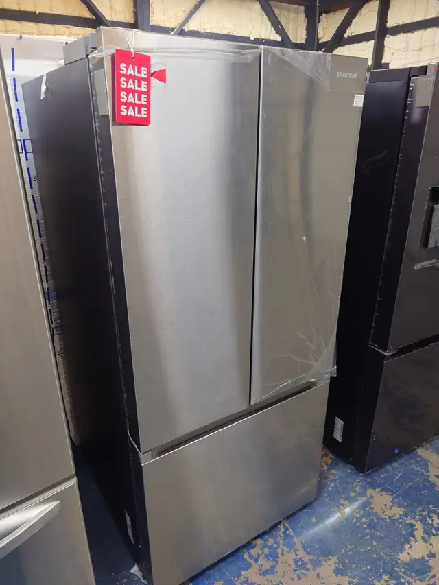 Samsung '30' Stainless Steel French Door Fridge on Sale‼️ - Photo 3