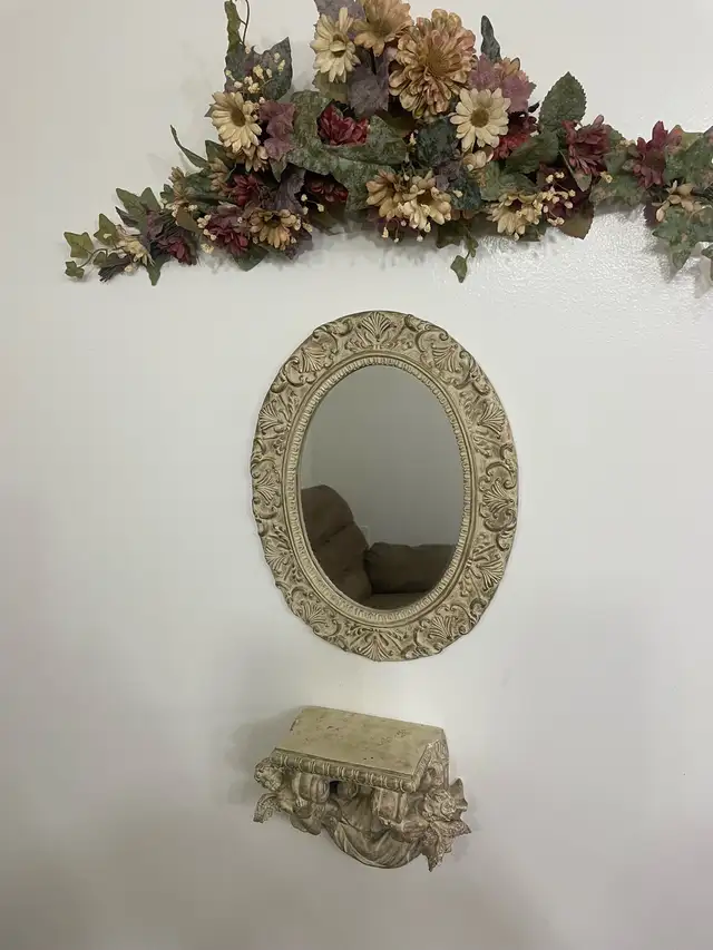 flower mirror arrangement - Photo 4