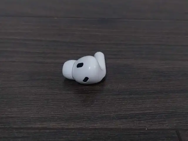 Apple AirPods Pro Generation 2 LEFT (A3048) Earbud ONLY - Photo 4