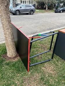 Free Desk - Like new