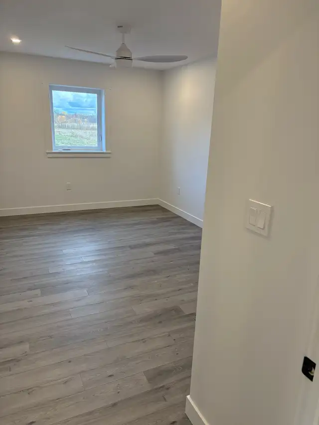 Fully Accessible Housr for Rent - Photo 4
