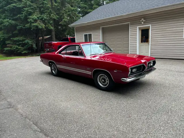 1967 Plymouth Barracuda 383 Four Speed - Photo 2